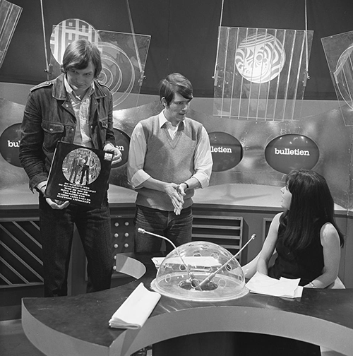 Bestand:FTA001010427 011 con.png