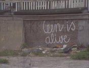 Leen is alive titel.jpg