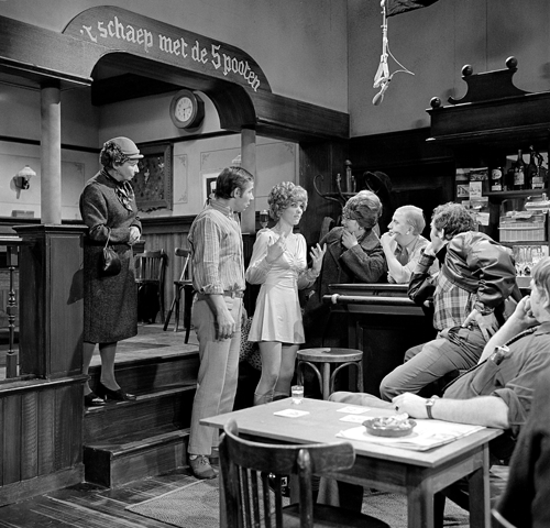 Bestand:69744-6 pos.png