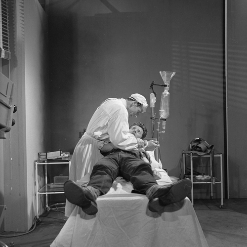 Bestand:FTA001005923 023 con.png