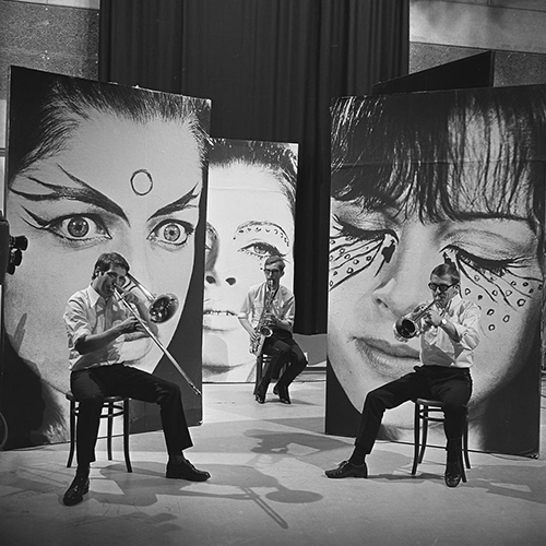 Bestand:FTA001010427 008 con.png