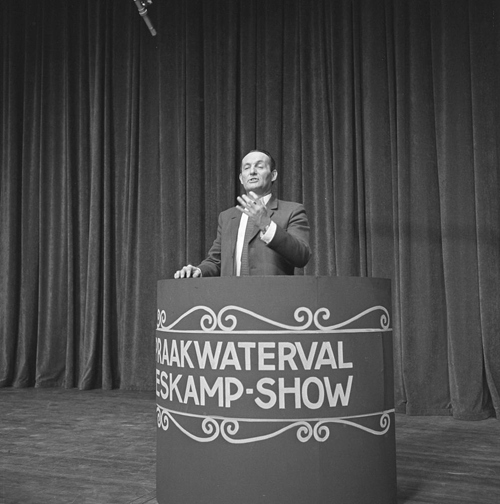 Bestand:FTA001005306 017 con.png