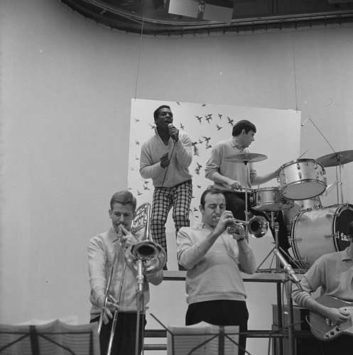 Bestand:FTA001008007 001 con.png