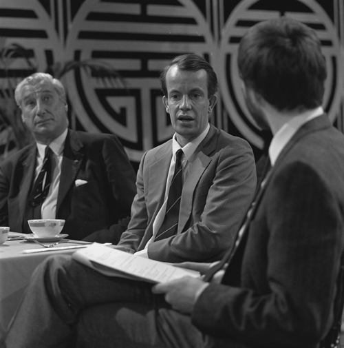 Bestand:FTA001032081 007 con.png