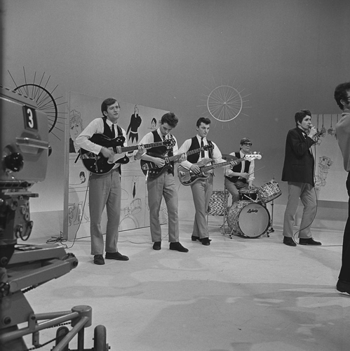 Bestand:FTA001007308 005 con.png