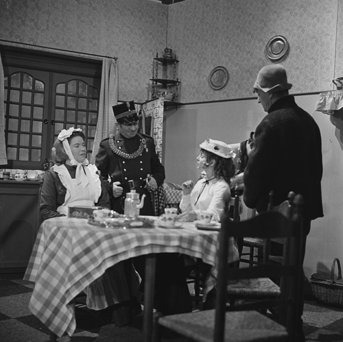 Bestand:FTA001005433 010 con.png