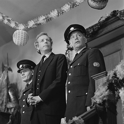 Bestand:FTA001012298 012 con.png