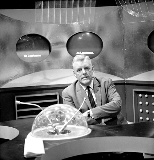 Bestand:68226111-19 pos.png