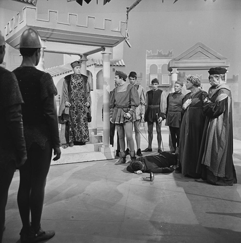 Bestand:FTA001004090 013 con.png