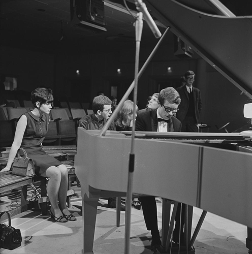 Bestand:FTA001006883 005 con.png