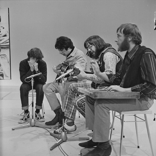 Bestand:FTA001007630 005 con.png