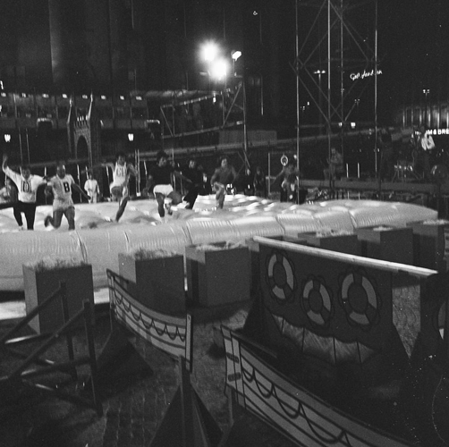 Bestand:FTA001013840 007 con.png