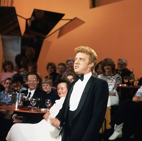 Bestand:FTA001050710 004 arc.png