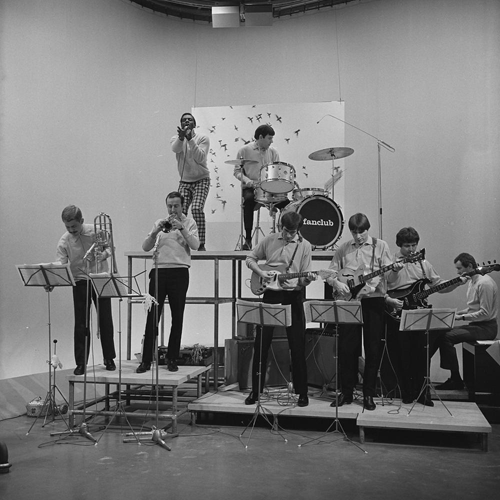 Bestand:FTA001008007 002 con.png