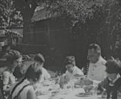 Aan tafel amateurfilm.jpg