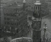 Afbreken van De Munt in Amsterdam.jpg