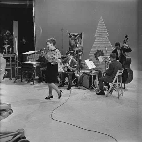 Bestand:FTA001006963 003 con.png