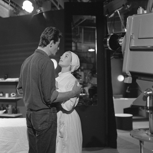 Bestand:FTA001005922 021 con.png