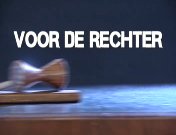 Voor de rechter (2009) titel.jpg