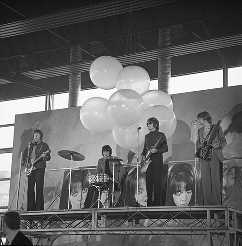 Bestand:FTA001010444 012 con.png