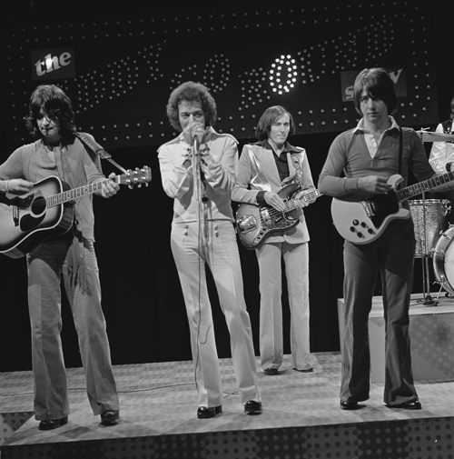 Bestand:FTA001020270 010 con.png