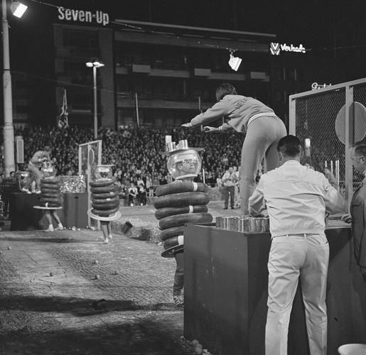 Bestand:FTA001013842 002 con.png