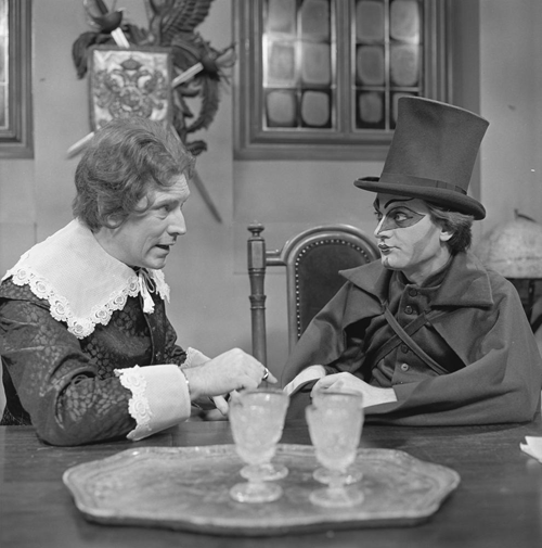 Bestand:FTA001018503 016 con.png