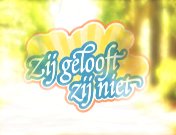 Zij gelooft, zij niet (2003-2005) titel.jpg