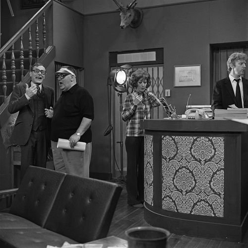 Bestand:FTA001021460 007 con.png