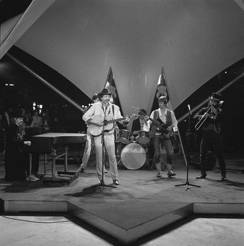 Bestand:FTA001031487 013 con.png