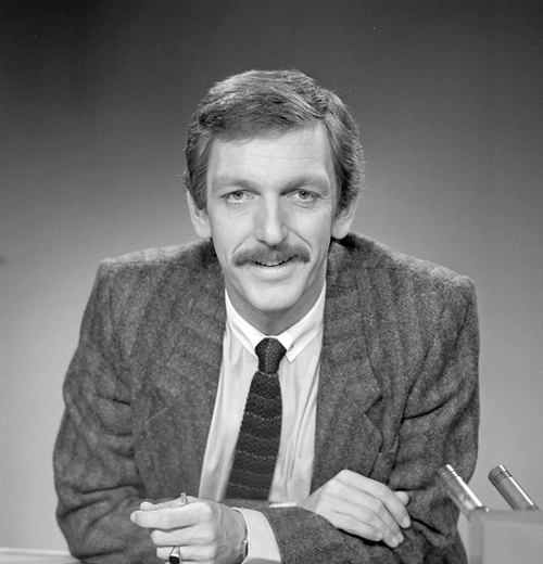 Bestand:84438-19 pos.png