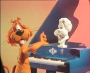 Bestand:Loeki piano.jpg