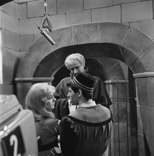 Bestand:FTA001004090 007 con.png