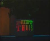 Niet thuis (1986) titel.jpg