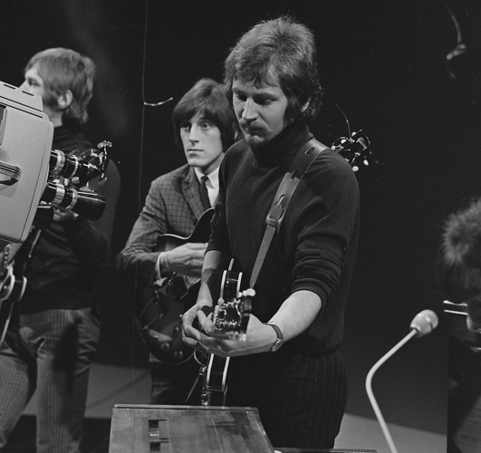 Bestand:FTA001008108 005 con.png