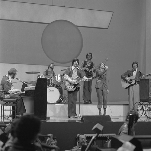 Bestand:FTA001018879 010 con.png