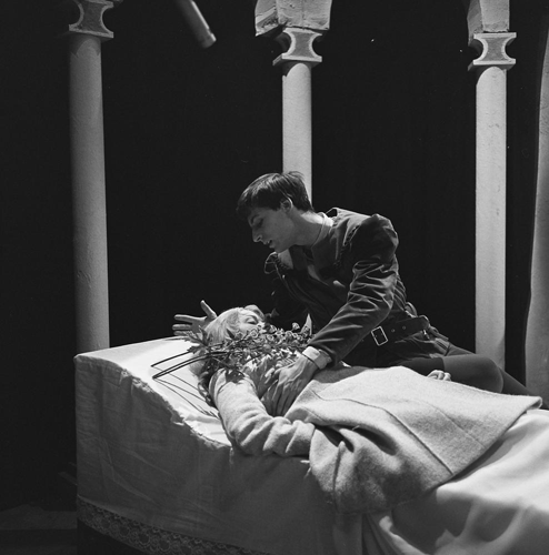 Bestand:FTA001004095 004 con.png