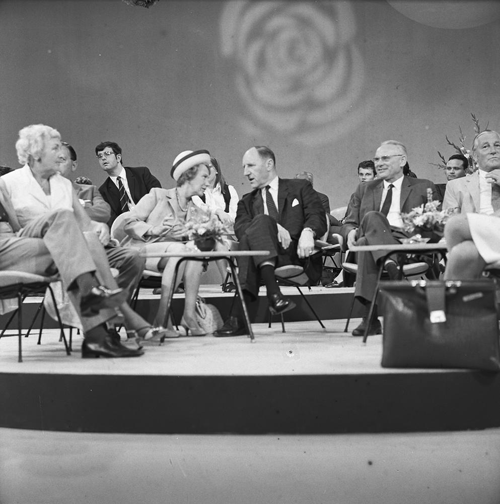 Bestand:FTA001004762 007 con.png