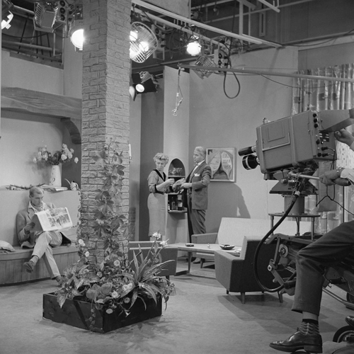 Bestand:FTA001000011 012 con.png