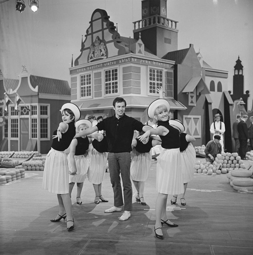 Bestand:FTA001006429 019 con.png