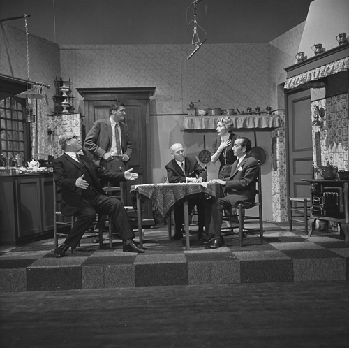 Bestand:FTA001005303 002 con.png