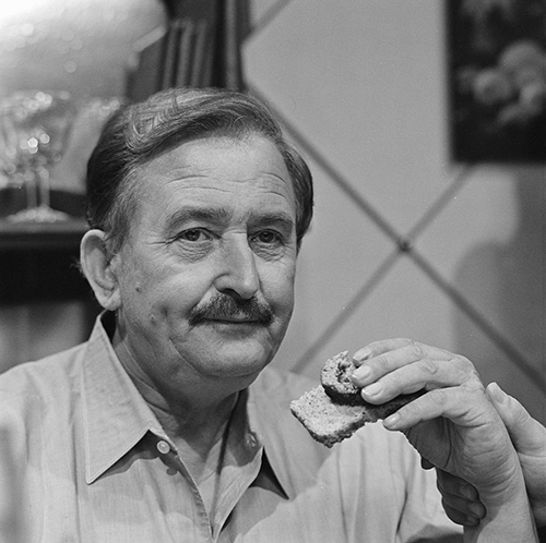 Bestand:FTA001012304 004 con.png