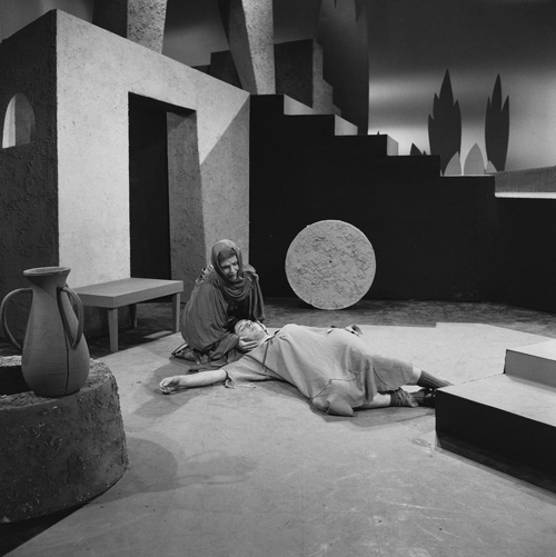 Bestand:FTA001027333 012 con.png