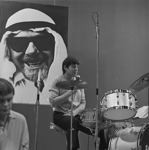 Bestand:FTA001008495 018 con.png