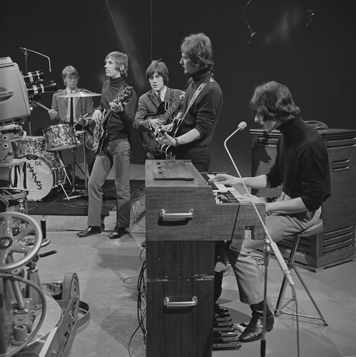 Bestand:FTA001008108 016 con.png