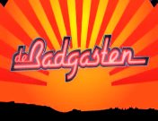 De badgasten (2009) titel.jpg