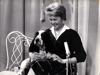 Elizabeth Mooy -1.png