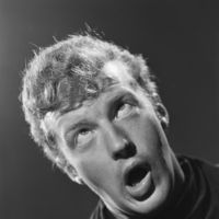 FTA001004792 005 con.jpg