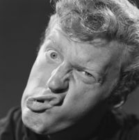 FTA001004793 011 con.jpg