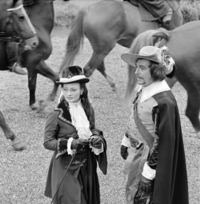 68403163-113 pos.png